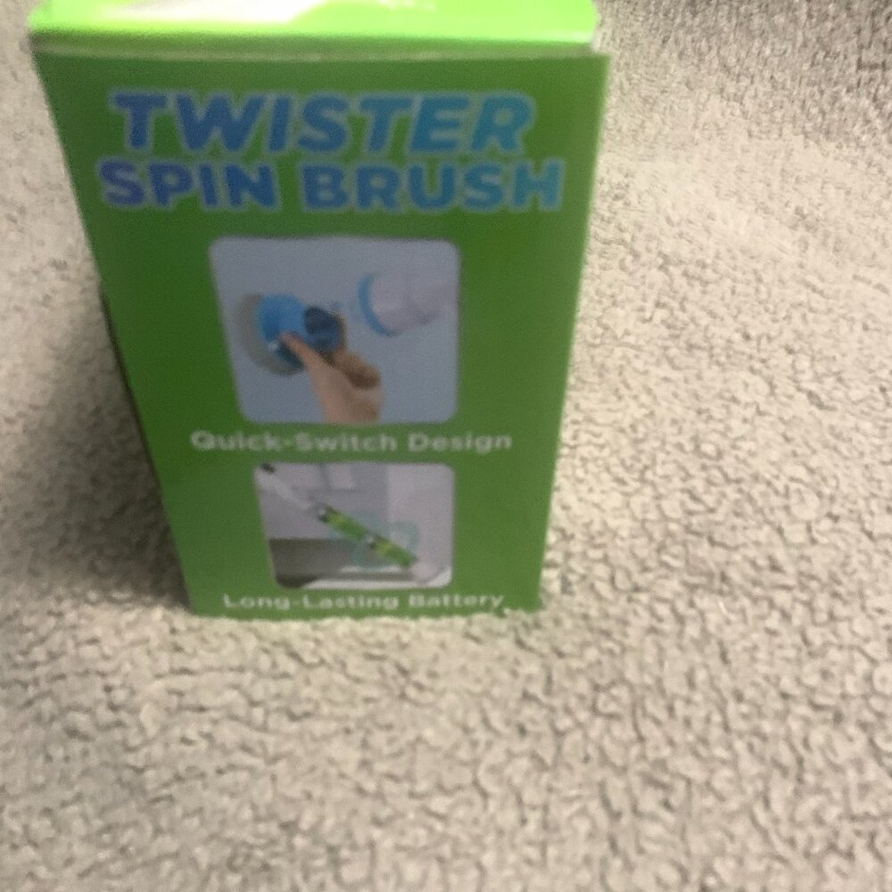 Eco+Home Rechargeable Twister Spin Brush-3x Heads,44" Extension Pole, AC Adapter